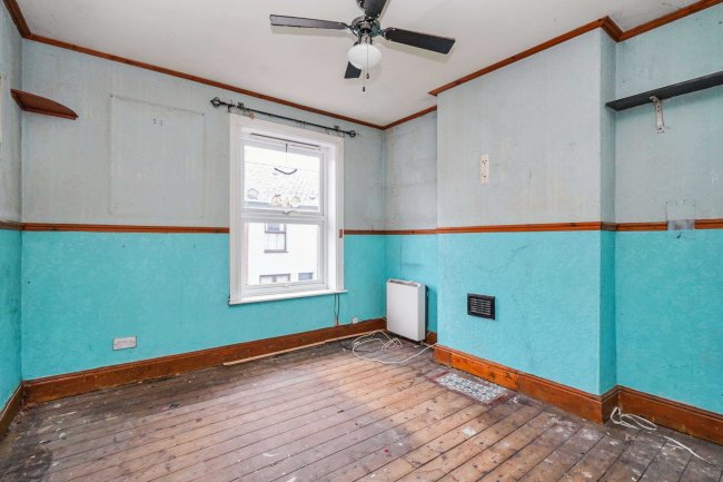 104 Stanton Street, Derby DE23 6NE 3