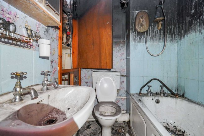 104 Stanton Street, Derby DE23 6NE 3