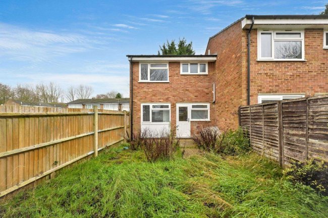 24 Milton Dene, Hemel Hempstead, HP2 7PE 5