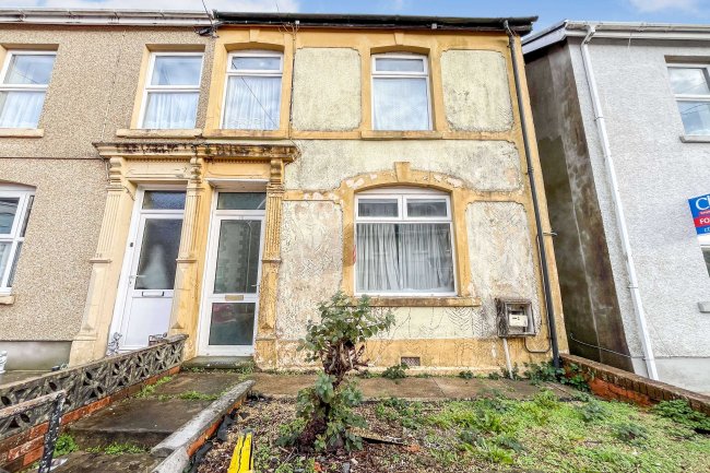 36 Tirycoed Road, Glanamman, Ammanford, Carmarthenshire, SA18 2YE 4