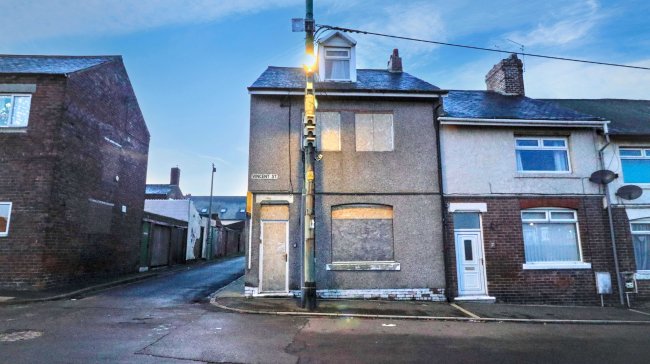 1 & 1A Vincent Street, Peterlee, SR8 3PP 4