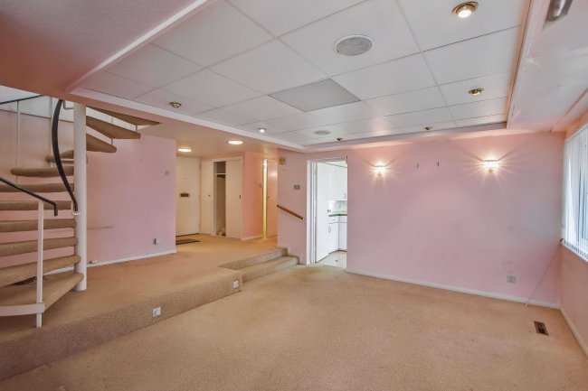 53 The Bowls, Chigwell, Essex, IG7 6ND 7