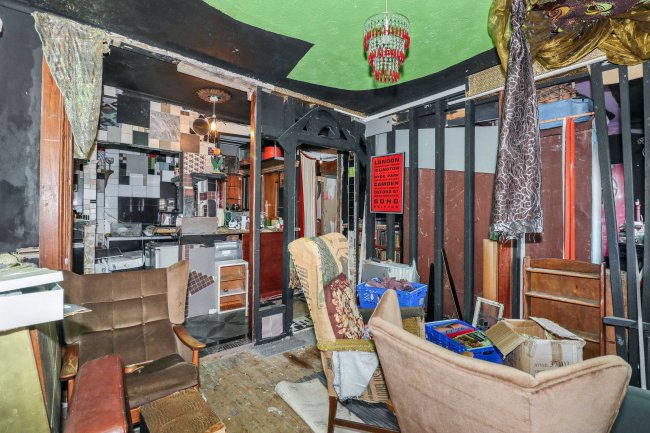 Flat 7, Florence Court, Eastern Esplanade, Cliftonville, Margate, Kent, CT9 2JD 3