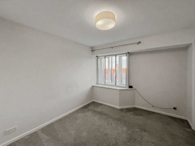 8 Osborne Place, Sutton, Surrey, SM1 4RJ 7