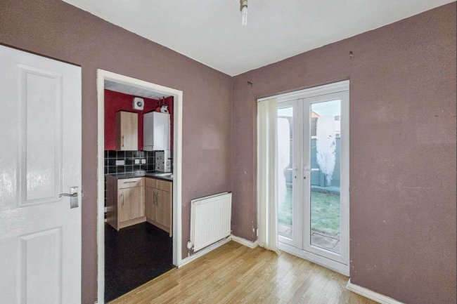 4 Travers Place, Ashton-on-Ribble, Preston, Lancashire, PR2 2NR 10