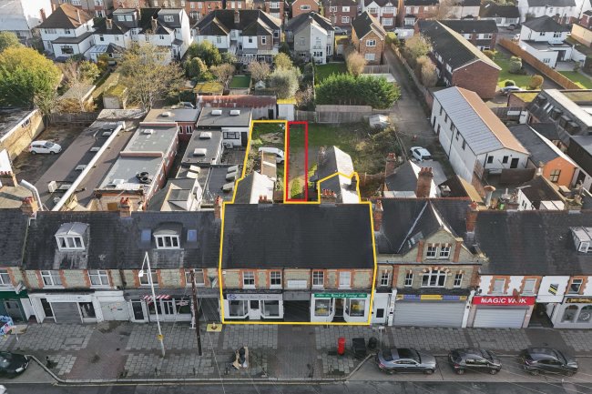 28 & 30 High Street, Northwood HA6 1BN 6