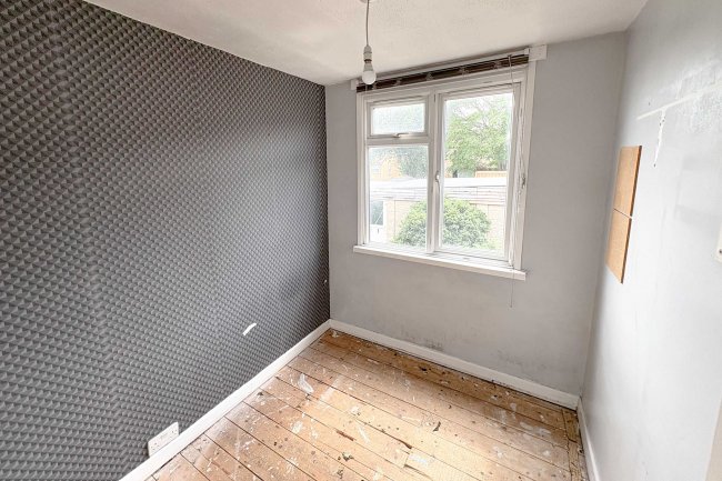 77 Crispin Way, Kingswood, Bristol, BS15 4SH 6