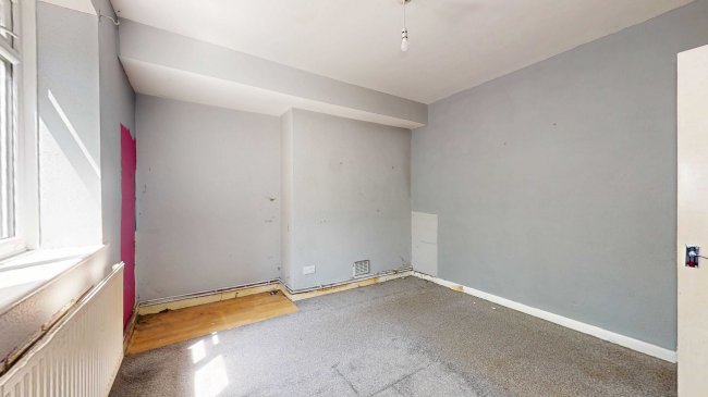 6A Boston Manor Road, Brentford, TW8 8DL 1