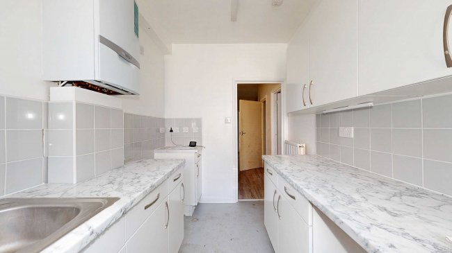 6A Boston Manor Road, Brentford, TW8 8DL 1