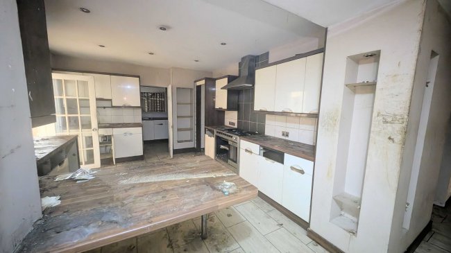 Forest Edge House, Jacobs Walk, Totton, SO40 9JU 6