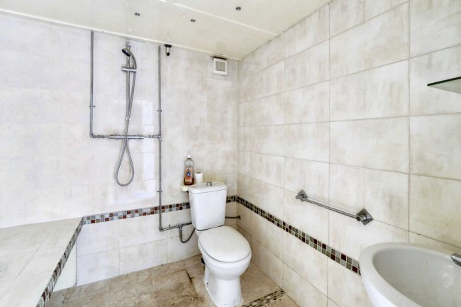 28 Chester Green Road, Derby, Derbyshire, DE1 3SF 7