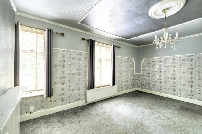 28 Chester Green Road, Derby, Derbyshire, DE1 3SF 7