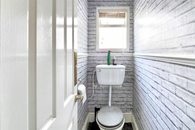 28 Chester Green Road, Derby, Derbyshire, DE1 3SF 7