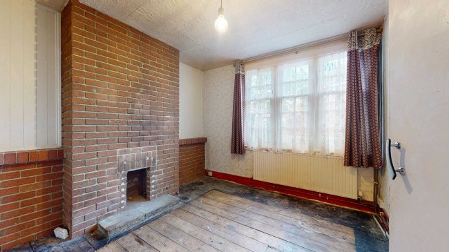 134 Peabody Cottages, Rosendale Road, Herne Hill, London, SE24 9DR 1