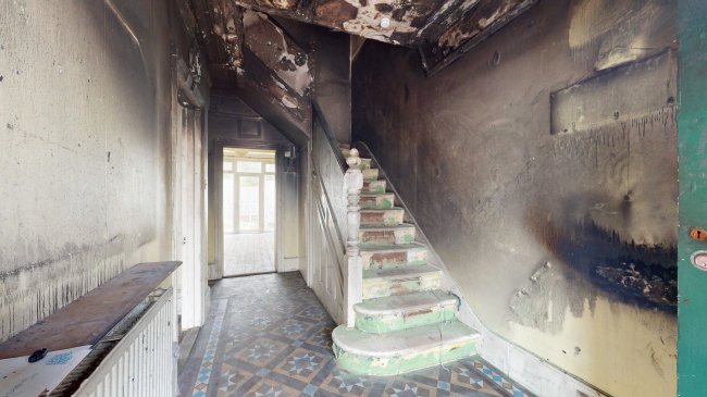 9 Arragon Gardens, Streatham, London, SW16 5LY 7