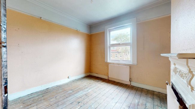 9 Arragon Gardens, Streatham, London, SW16 5LY 7