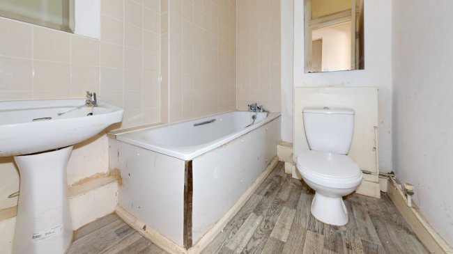 Flat A, 41 Alvington Crescent, Hackney, London, E8 2NN 8