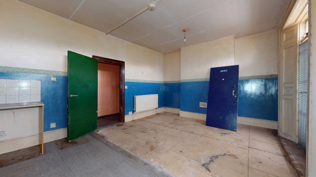 Flat C, 223 Stoke Newington Church Street, Stoke Newington, London, N16 9ET 10