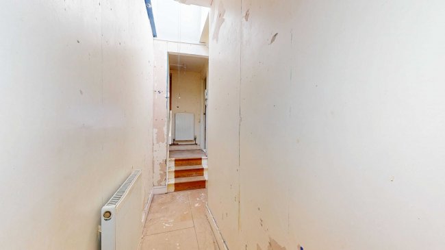 Flat C, 1 Linthorpe Road, Stamford Hill, London, N16 5RE 10