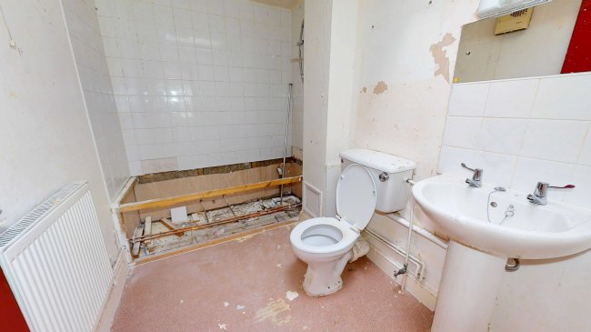 Flat C, 1 Linthorpe Road, Stamford Hill, London, N16 5RE 10