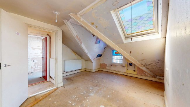 Flat C, 1 Linthorpe Road, Stamford Hill, London, N16 5RE 10