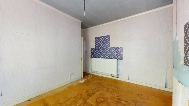 First Floor Flat, 8 Wycliffe Road, Wimbledon, London, SW19 1ER 1