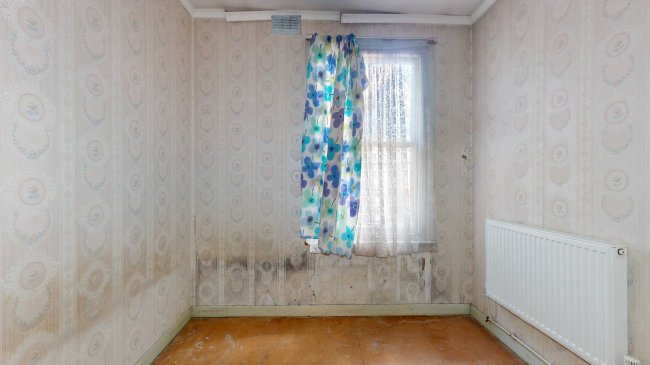 First Floor Flat, 8 Wycliffe Road, Wimbledon, London, SW19 1ER 1