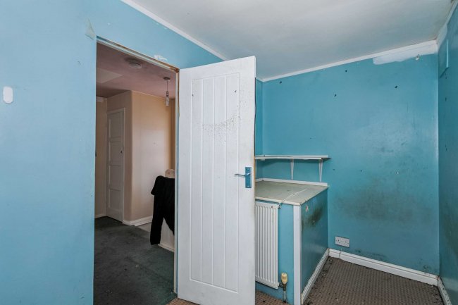 24 Snow Hill, Maulden, Bedford, MK45 2BW 2