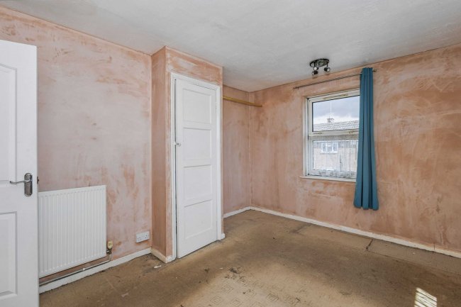 24 Snow Hill, Maulden, Bedford, MK45 2BW 2