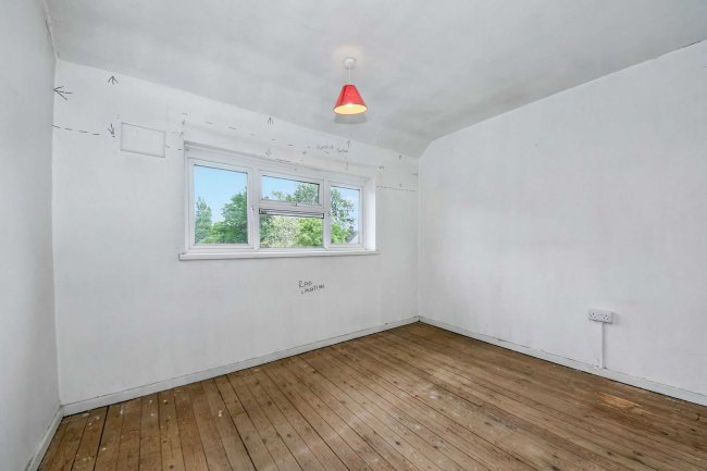 79 Darwin Road, Walsall WS2 7EP 1