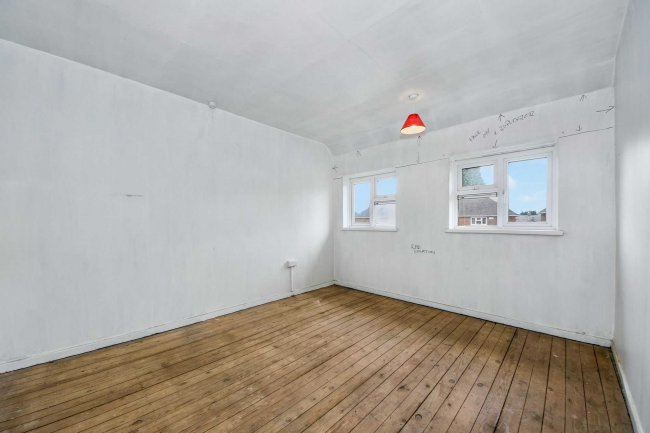 79 Darwin Road, Walsall WS2 7EP 1