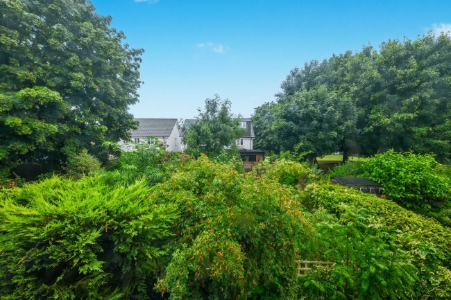 14 Westmeade Close, Cheshunt, Waltham Cross, EN7 6JP 3