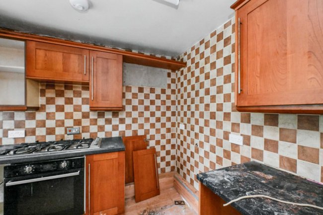 14 Westmeade Close, Cheshunt, Waltham Cross, EN7 6JP 3