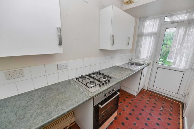 124 Standard Avenue, Coventry, CV4 9BS 5