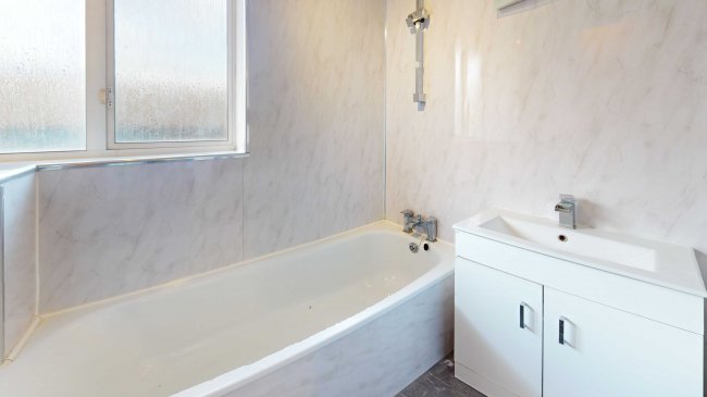 118 Covelees Wall, Winsor Park Estate, Beckton, London, E6 6WF 6