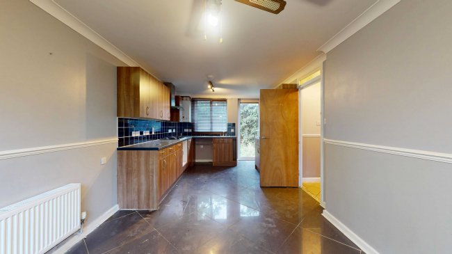 118 Covelees Wall, Winsor Park Estate, Beckton, London, E6 6WF 6