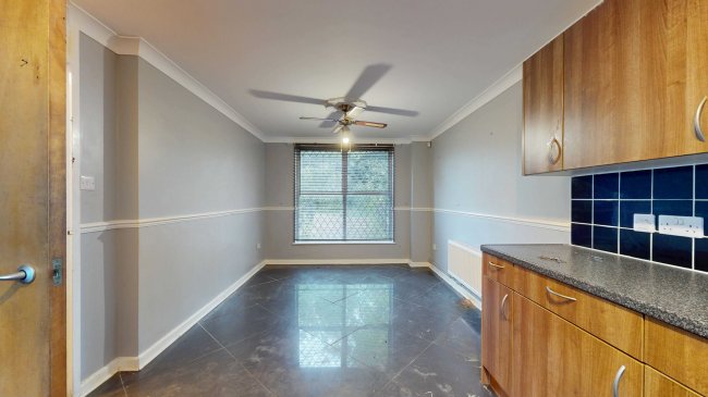 118 Covelees Wall, Winsor Park Estate, Beckton, London, E6 6WF 6