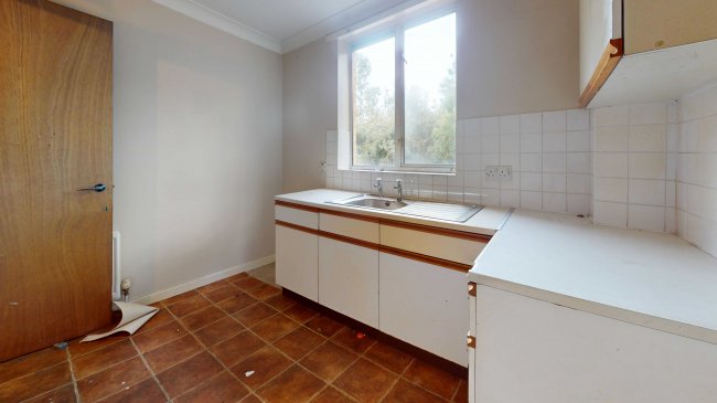 118 Covelees Wall, Winsor Park Estate, Beckton, London, E6 6WF 6