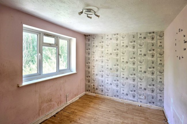 9 Madison Close, Gosport, PO13 9UL 6