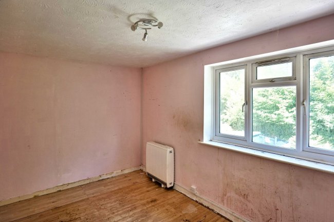 9 Madison Close, Gosport, PO13 9UL 6