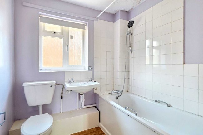 28 Melrose Road, Yeovil, Somerset BA21 4QP 4