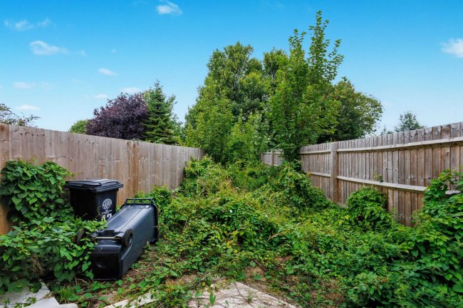 43 Upper Kings Avenue, Higham Ferrers, Wellingborough NN10 8JZ 7