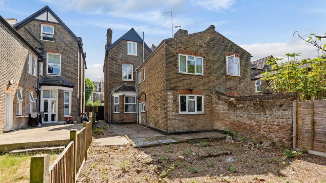 Ground Floor Flat, 14 St Albans Road, Harlesden, London, NW10 8UH 4