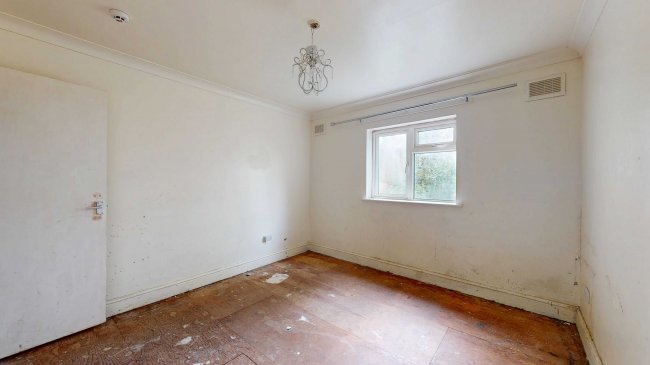 Ground Floor Flat, 59 Harley Road, Harlesden, London NW10 8BA 3
