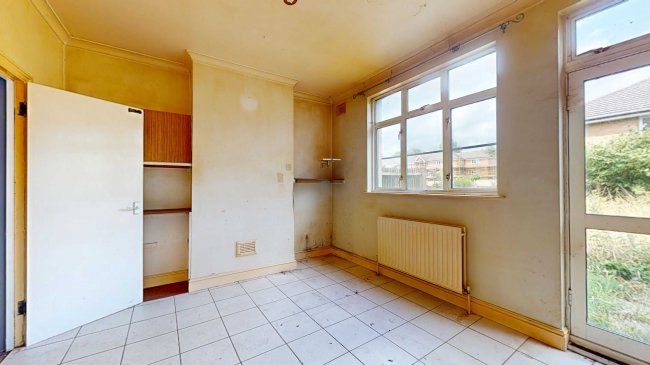 19 Wellesley Road, Slough, Berkshire, SL1 1UR 6