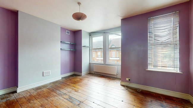 19 Wellesley Road, Slough, Berkshire, SL1 1UR 6