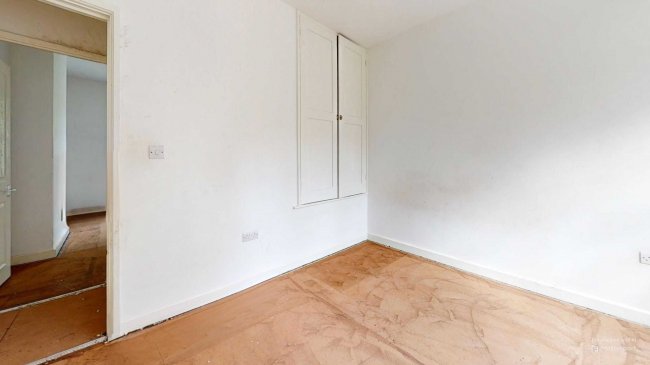 65 Henchman Street, Acton, London, W12 0BW 1