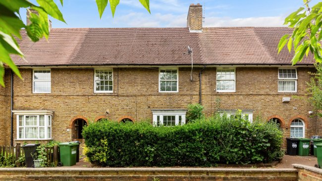 65 Henchman Street, Acton, London, W12 0BW 1