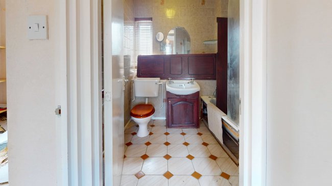 12 Beckett Close, Streatham, London, SW16 1AN 1