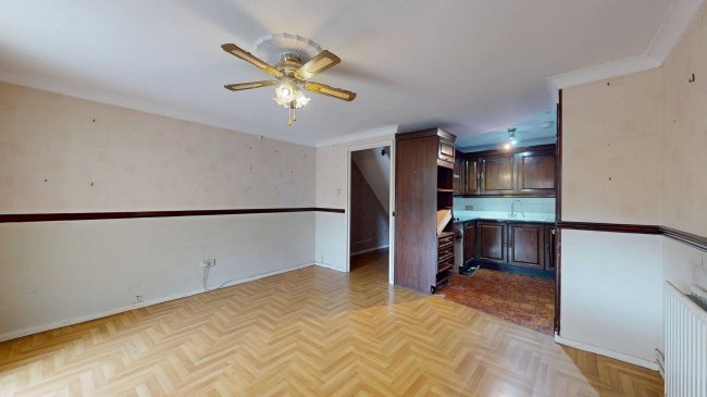 12 Beckett Close, Streatham, London, SW16 1AN 1